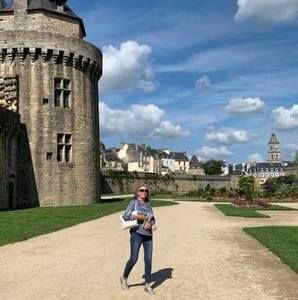 Meet your Posher, Marianne